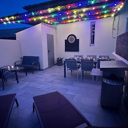 Appartement 4 A 8 Personnes, Spacieux De Standing Classe 4 Etoiles Nîmes Exterior foto