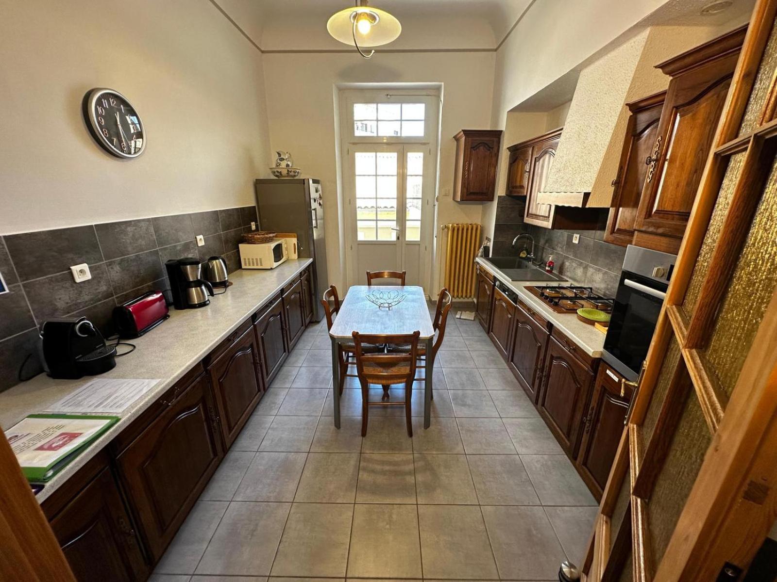 Appartement 4 A 8 Personnes, Spacieux De Standing Classe 4 Etoiles Nîmes Exterior foto