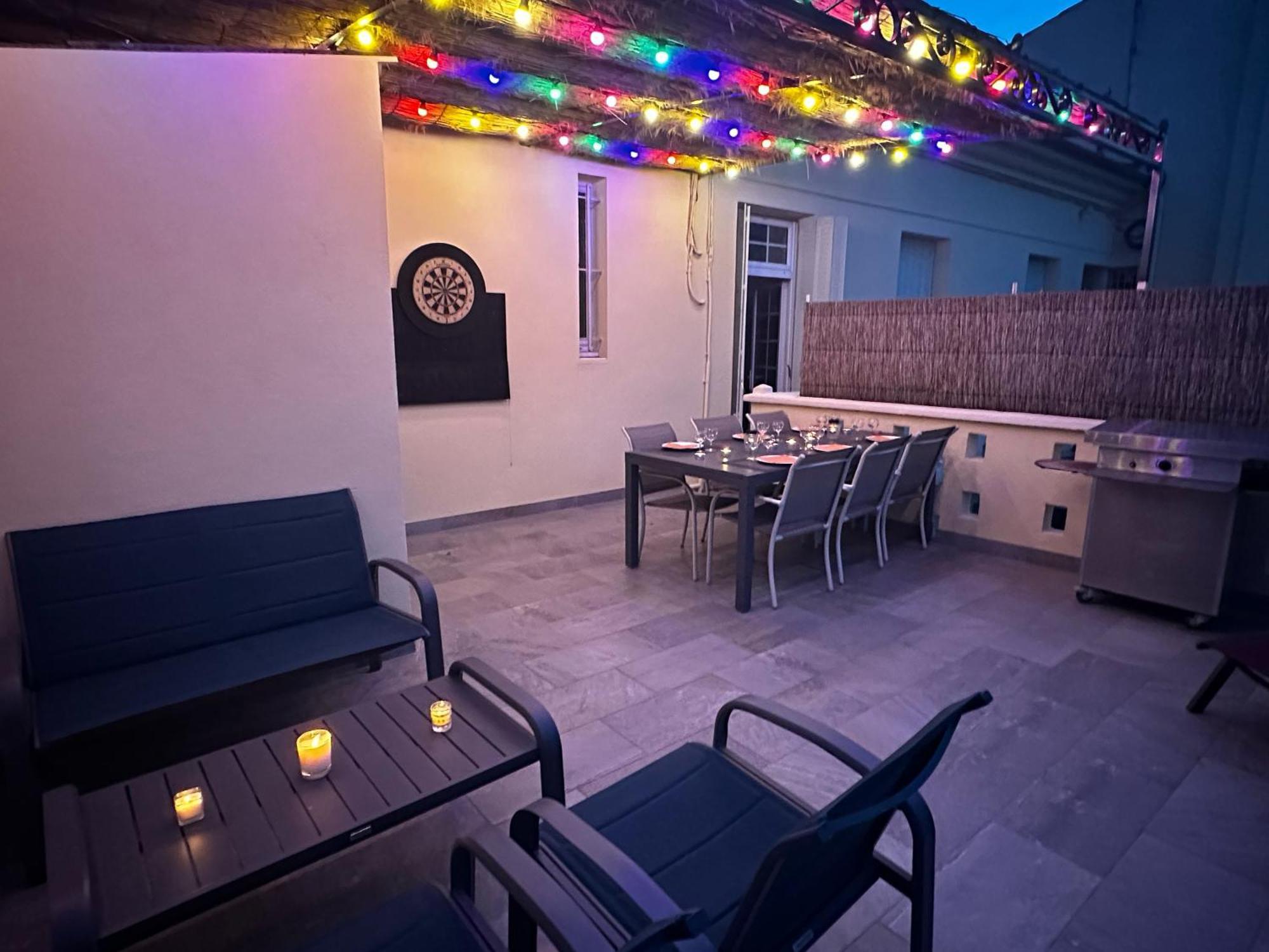 Appartement 4 A 8 Personnes, Spacieux De Standing Classe 4 Etoiles Nîmes Exterior foto